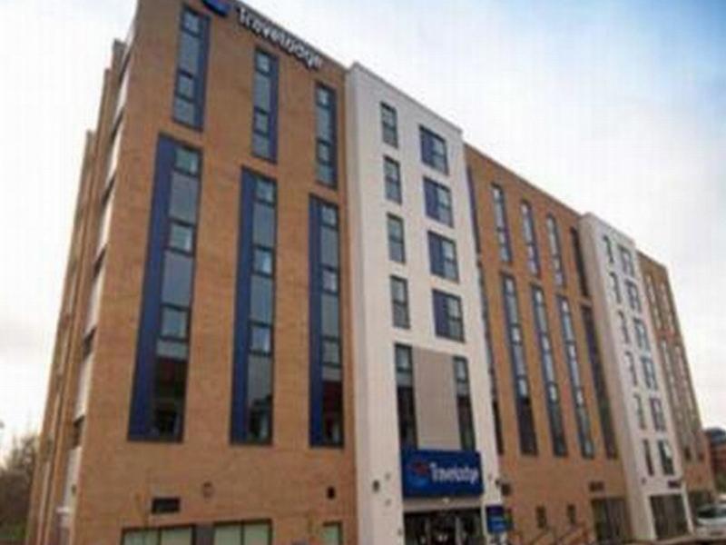 Travelodge Manchester Salford Quays Eksteriør bilde