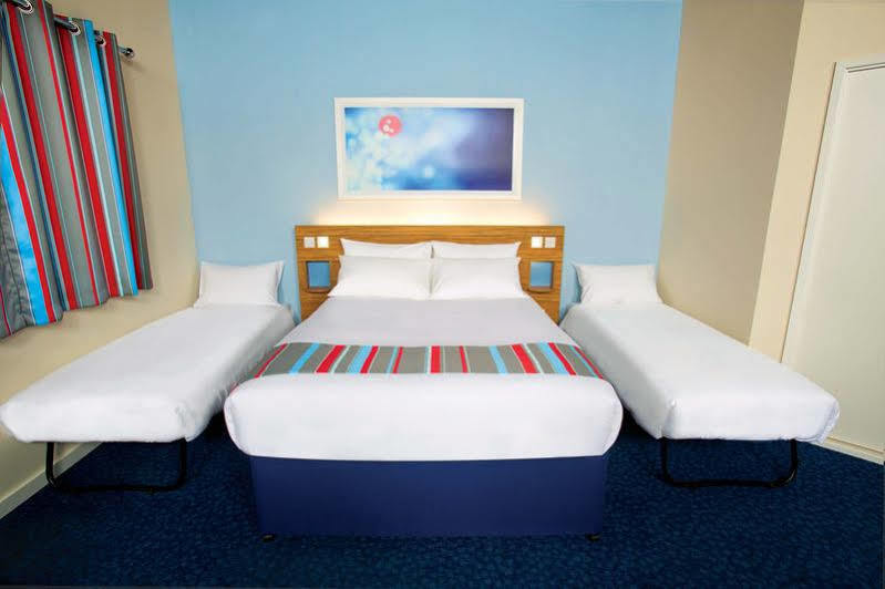 Travelodge Manchester Salford Quays Eksteriør bilde